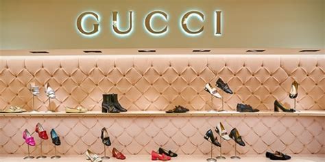 gucci recanati|Gucci, new Pigini tomaificio in Recanati .